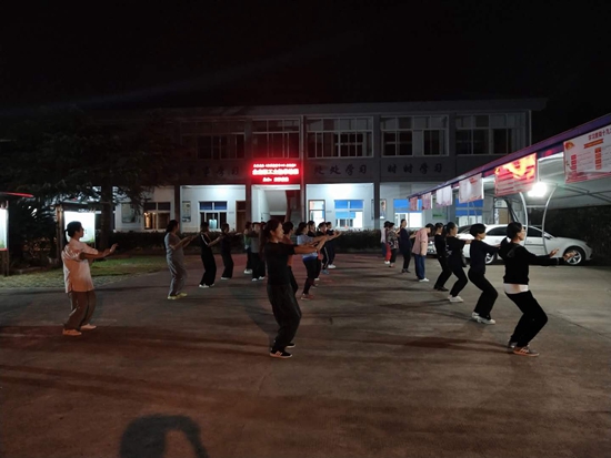 1539568312634527.jpg 1.jpg