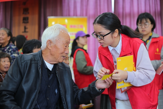 1540536338526387.jpg IMG_7717.jpg