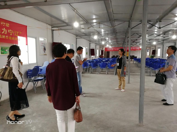 1526004302715439.jpg 觀看教學(xué)場(chǎng)地及硬件設(shè)施1_副本.jpg