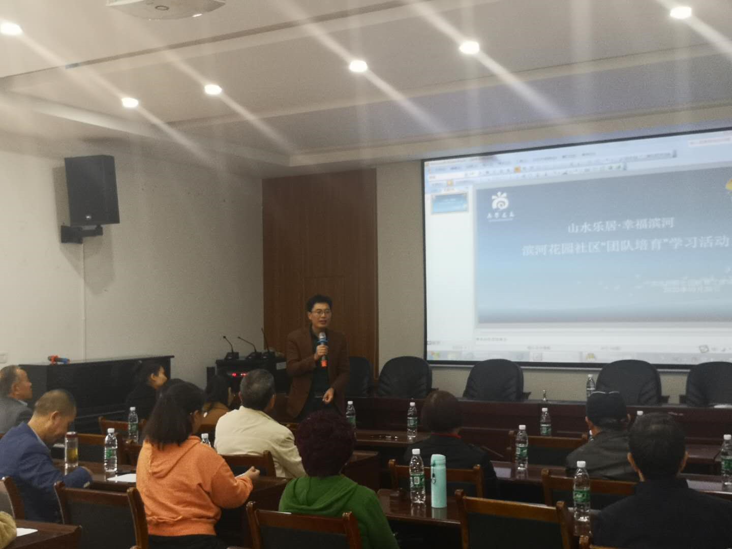 1604973321723330.jpg 1604973321723330.jpg