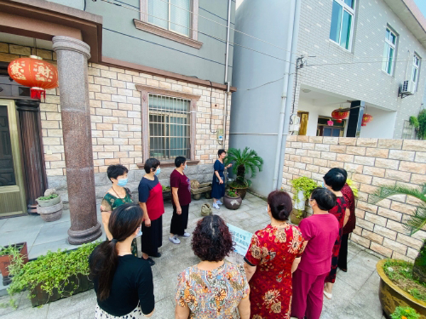 你來改造 我來評---美麗庭院點(diǎn)評會.jpg