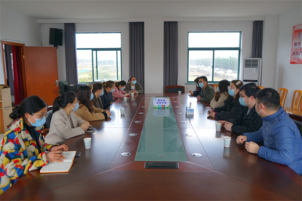 “金點(diǎn)子破難題，助力鄉(xiāng)村振興”為主題的“青年說”活動(dòng)在北侖區(qū)春曉街道慈岙村成功舉行.jpg