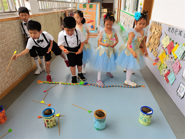 “奇趣六一，童夢(mèng)飛揚(yáng)”六一兒童節(jié)慶祝活動(dòng) (3).jpg