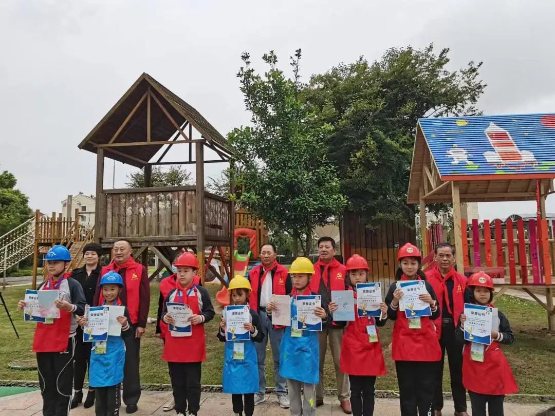 1668781745891603.jpg 1668781745891603.jpg