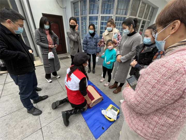 大竄成校開展救護(hù)員培訓(xùn) (1).jpg