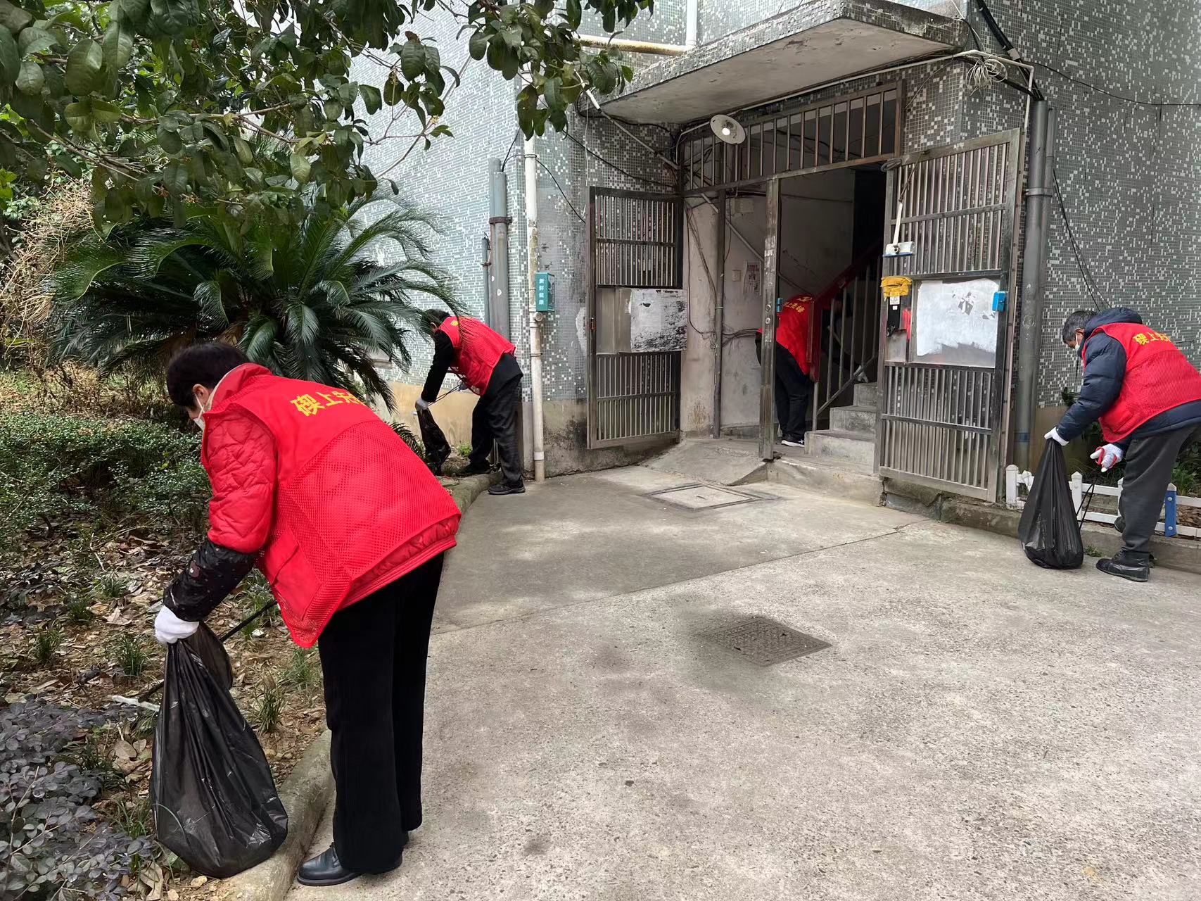 1677673978380868.jpg 1677673978380868.jpg