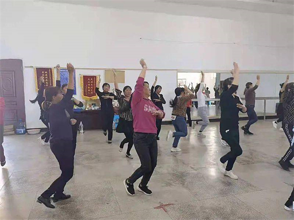 廣場舞培訓(xùn).jpg