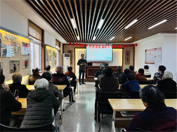 你“點(diǎn)單”我“上菜” 健康送上門.jpg