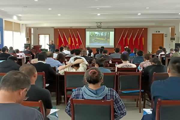 大碶街道靈山大講堂364期——企業(yè)安全生產(chǎn)負責人及安全管理員培訓 (1).jpg