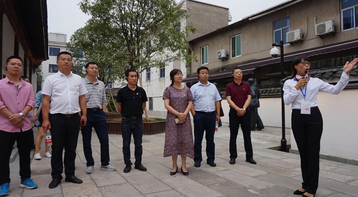 1571038096370554.jpg 1571038096370554.jpg