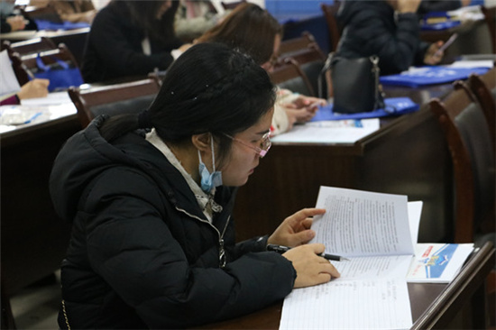 開展大竄街道《職業(yè)病防治法》普法專題培訓(xùn) (2).jpg