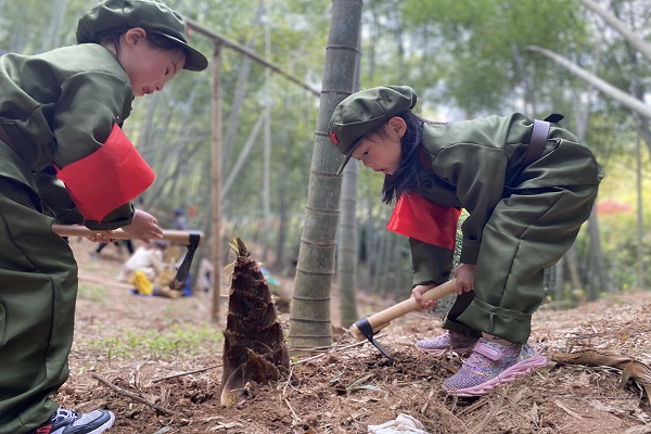 大竄街道秀美山川線首屆竹筍節(jié)開幕 (4).jpg