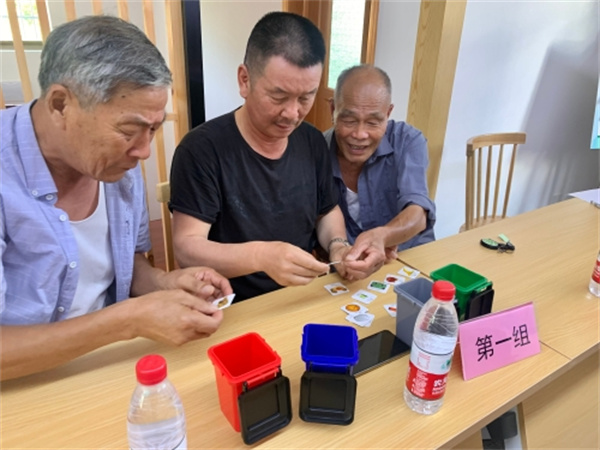 鄉(xiāng)村督導員技能大比拼 精準把好“分類”關1.jpg